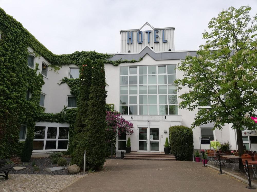Arthotel Ambassador Wiesbaden - Free Parking Екстер'єр фото
