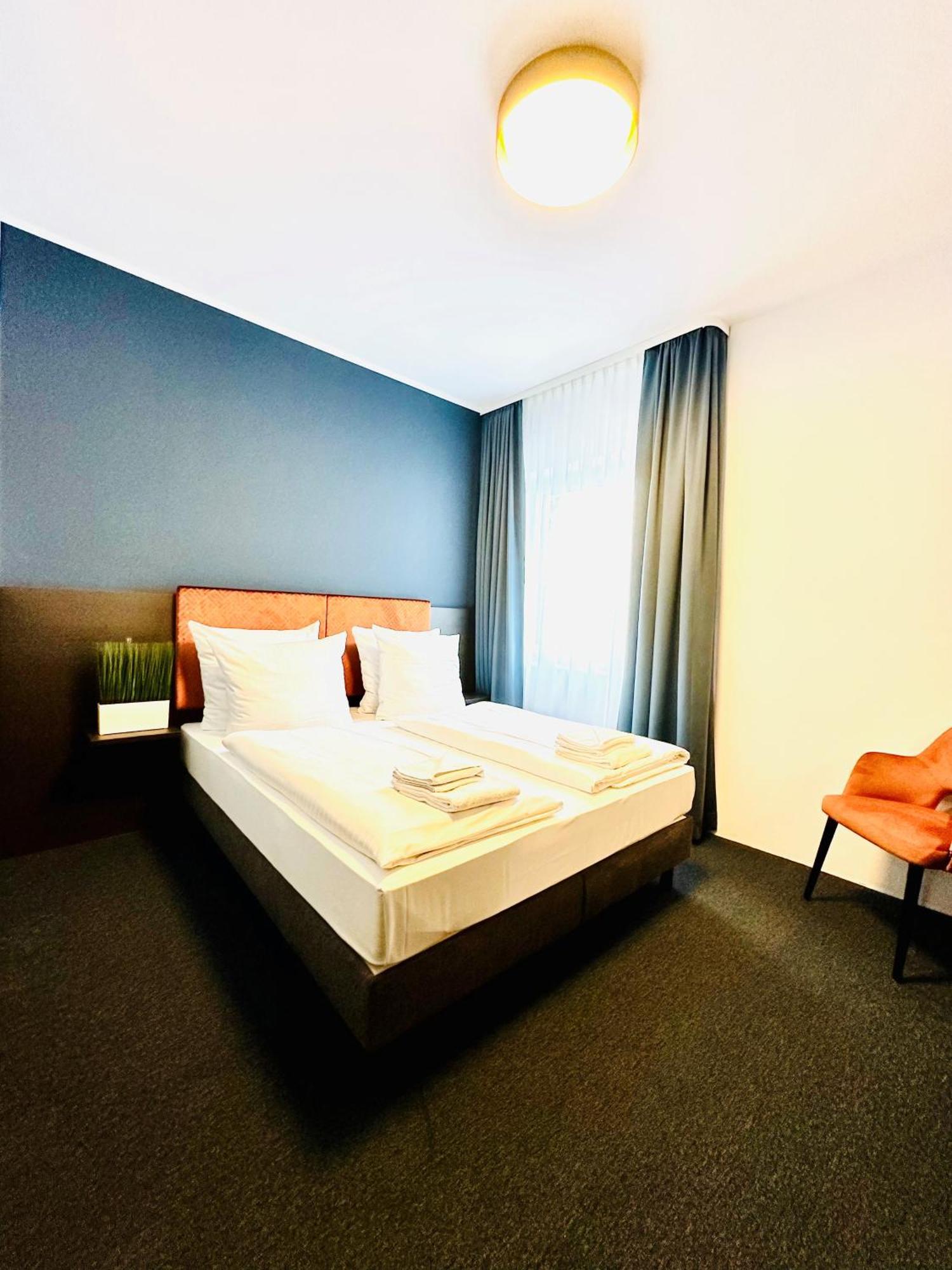 Arthotel Ambassador Wiesbaden - Free Parking Екстер'єр фото