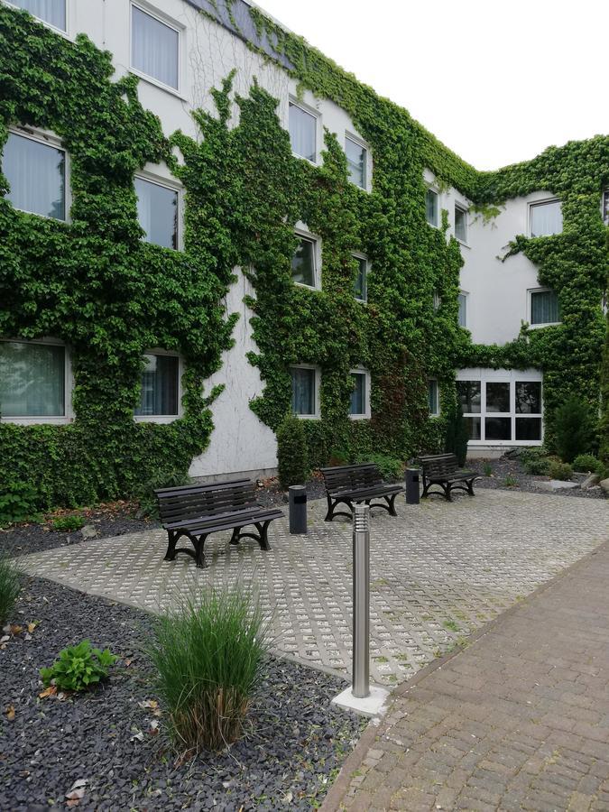Arthotel Ambassador Wiesbaden - Free Parking Екстер'єр фото